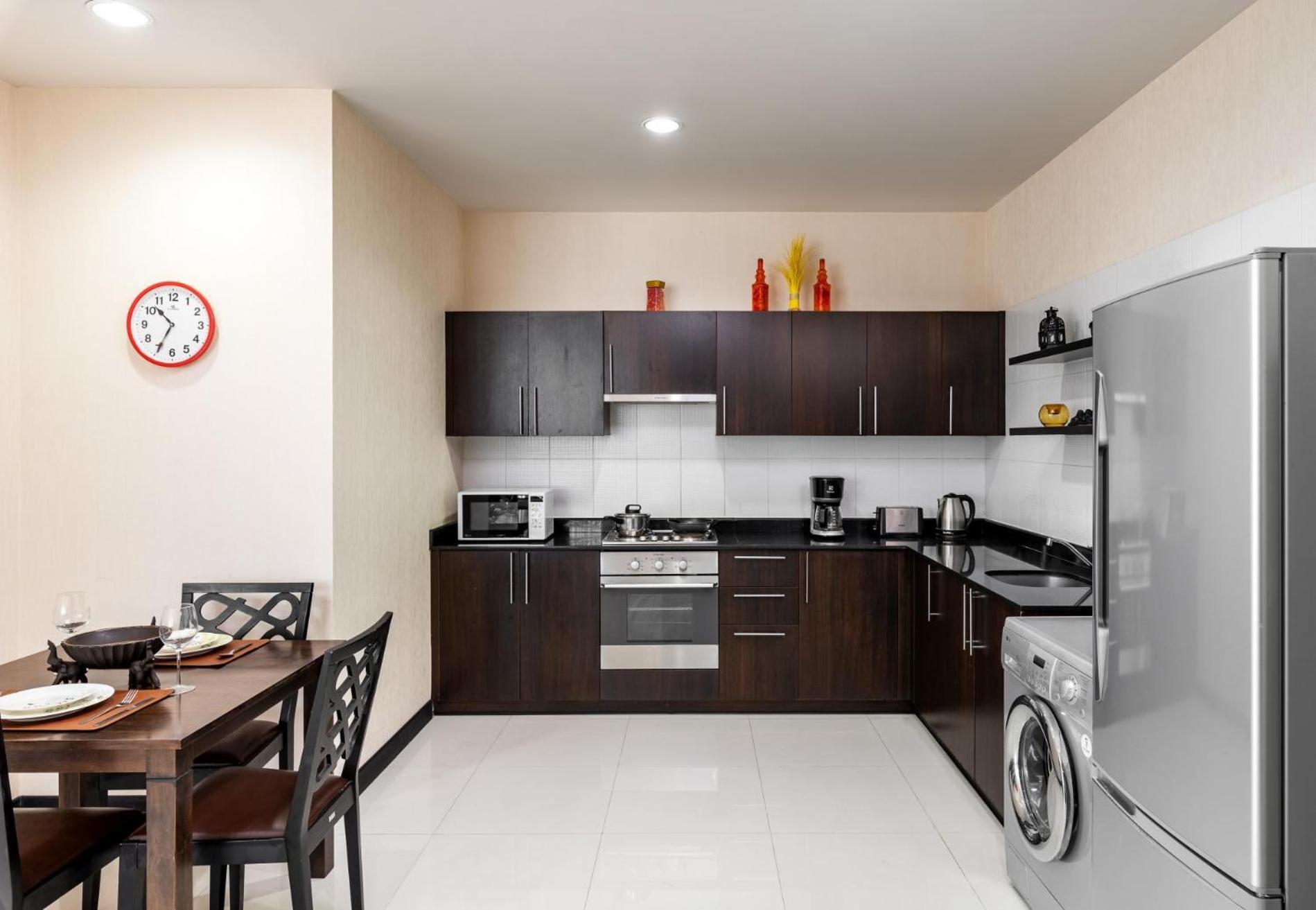 Veloche 2 Bedroom Apartment With Seaview Karon エクステリア 写真